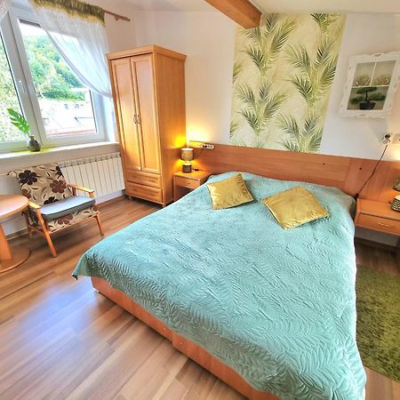 Apartament Kacperek, Willowa 4A - 2 Sypialnie, Salon - Dla Rodzinny 4-5 Os, Samo Centrum Szczyrk Bagian luar foto